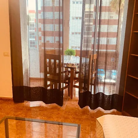 Verdellada Aeropuerto Norte Apartment *